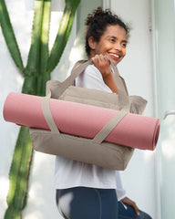 BAGSMART Tote Bag for Women with Zipper and Yoga Mat Straps