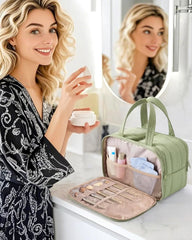 BAGSMART Travel Toiletry Bag, Puffy Large Toiletry Bag for Women, Lightweight Cosmetic Makeup Bag Organizer with Handle for Traveling, Accessories, Essentials, Toiletries (Green)